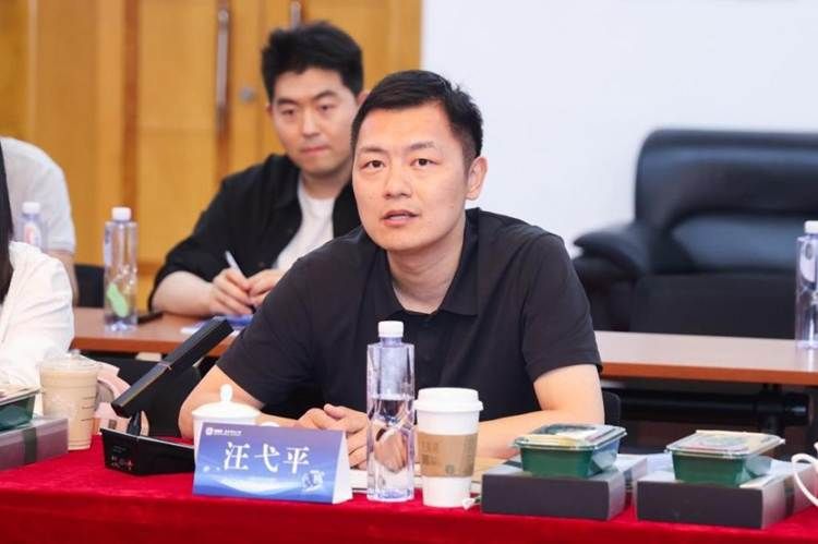 https://tougao.njnu.edu.cn/storage/AE7D6FE41F08231427E876873638768F/small